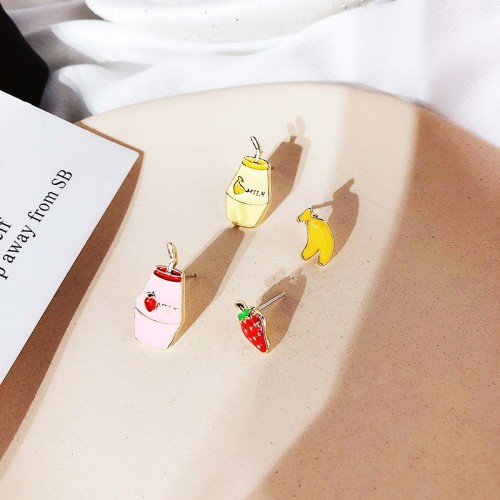 Серьги milk and strawberries